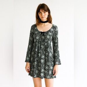 CYNTHIA ROWLEY VINTAGE 90s Dark Floral Babydoll Dress 8